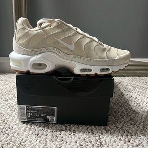 Nike Air Max Plus PRM Vachetta Tan Sneakers